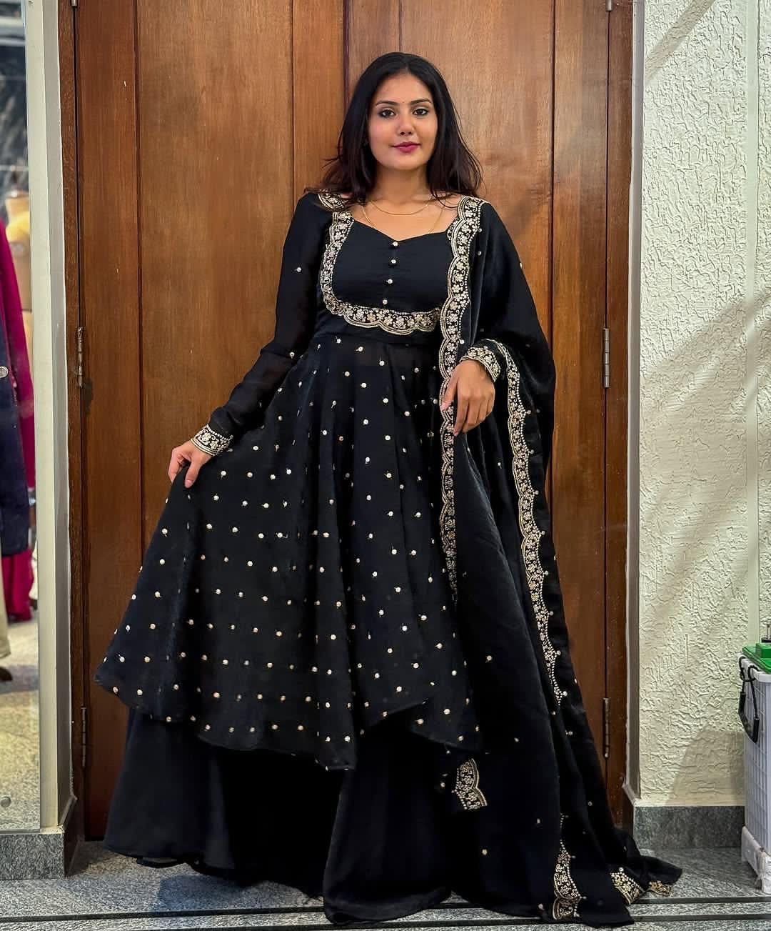 SUNDARI✨🥰