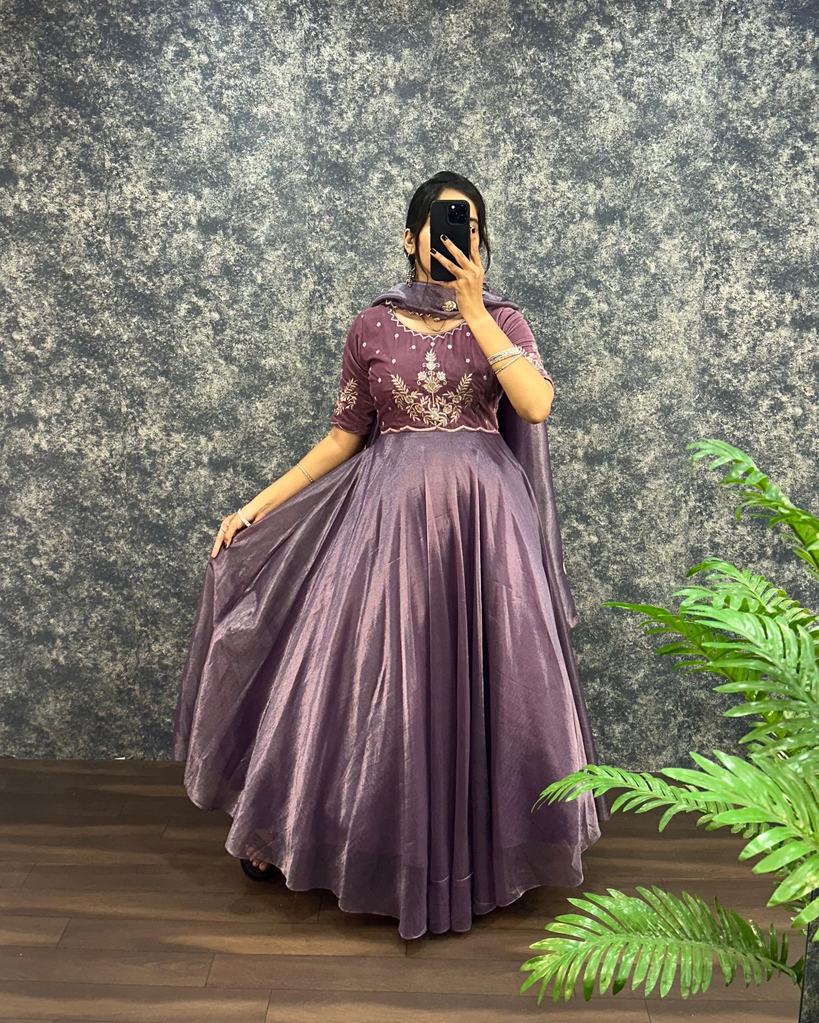 SONIYA😍