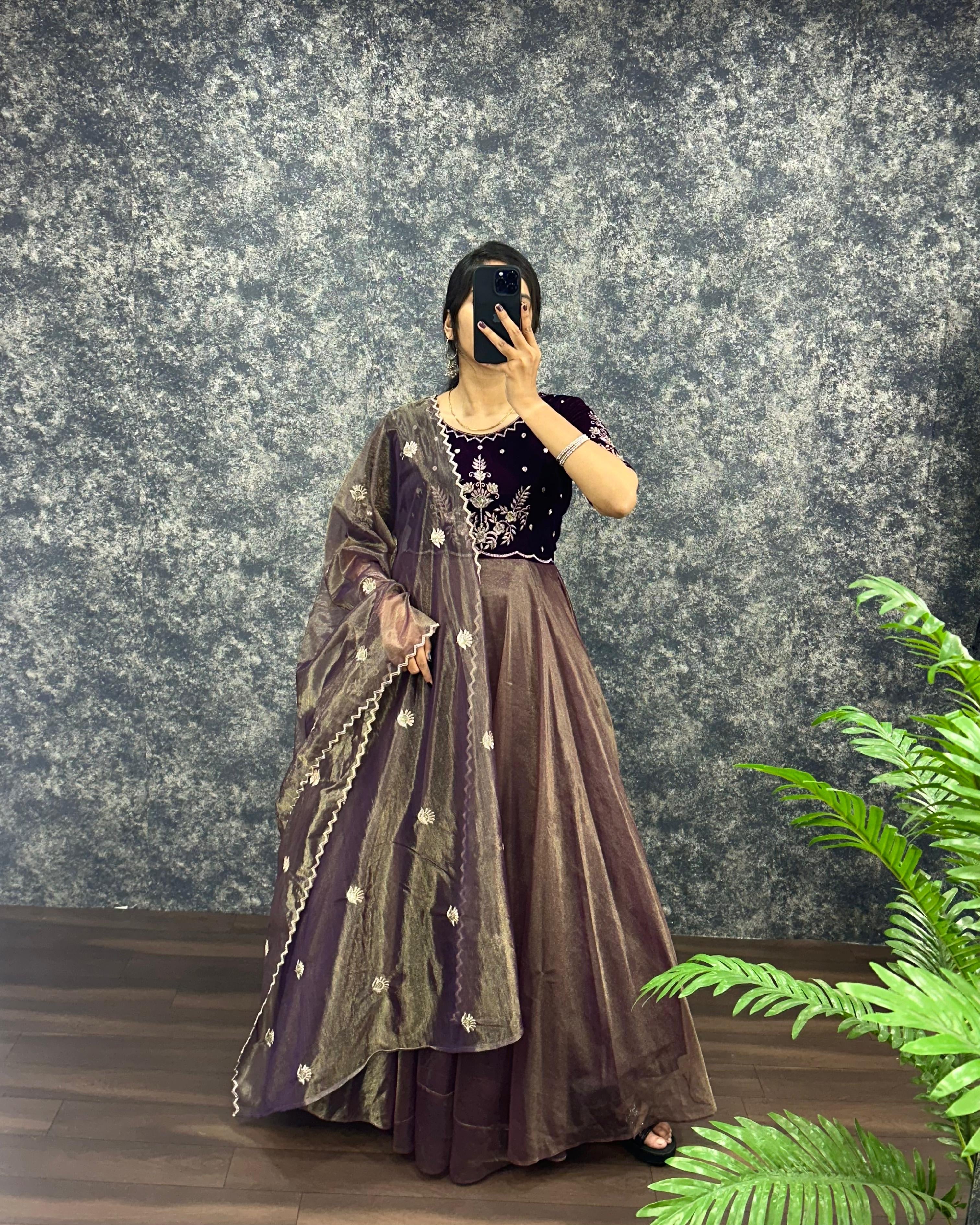 SONIYA😍