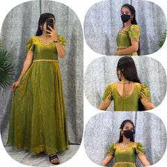Pooja💫