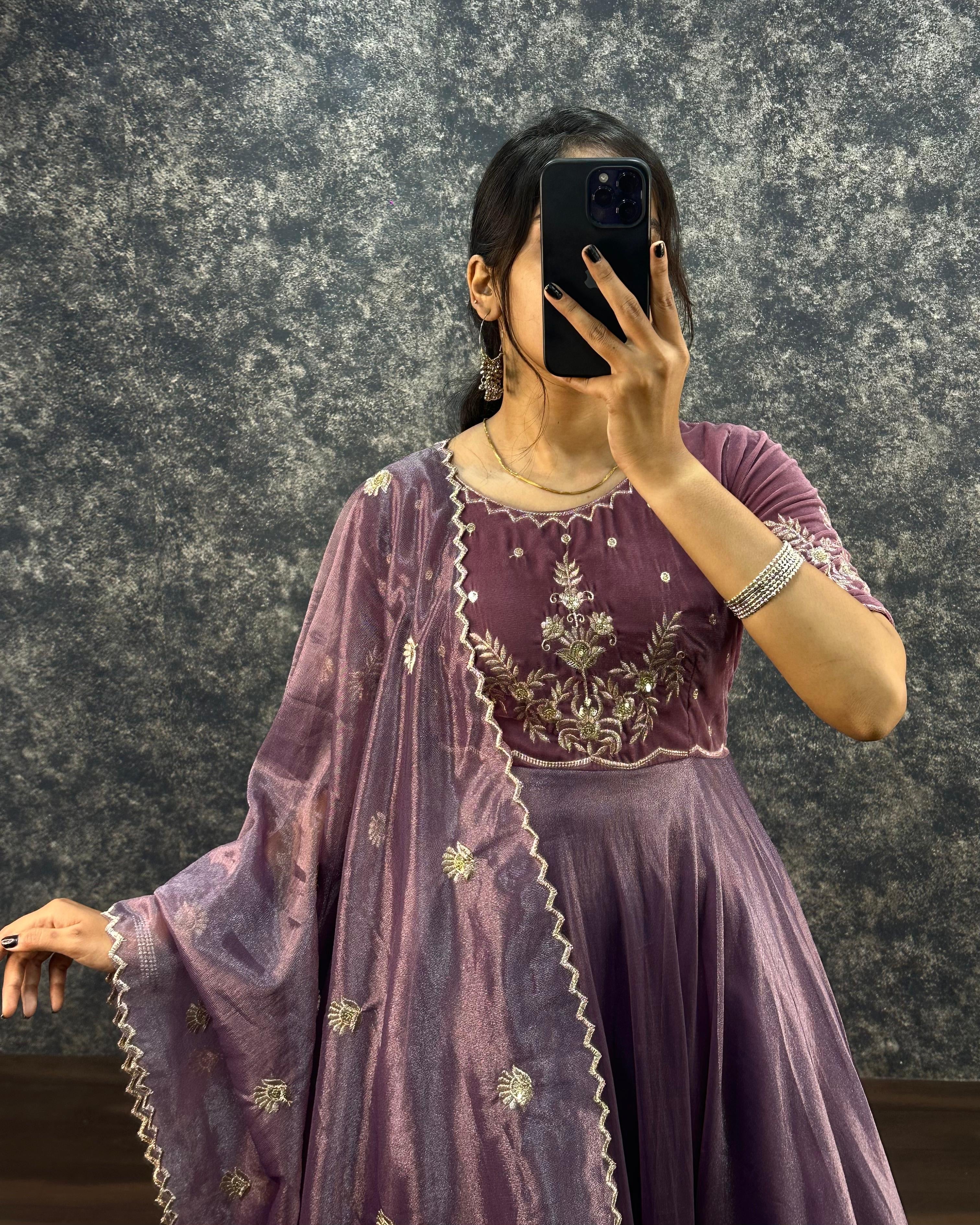 SONIYA😍