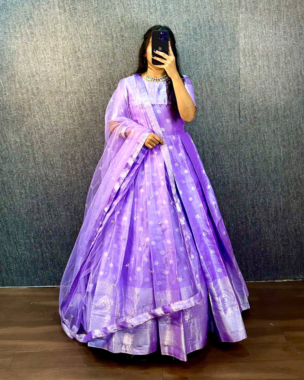 MEERA✨