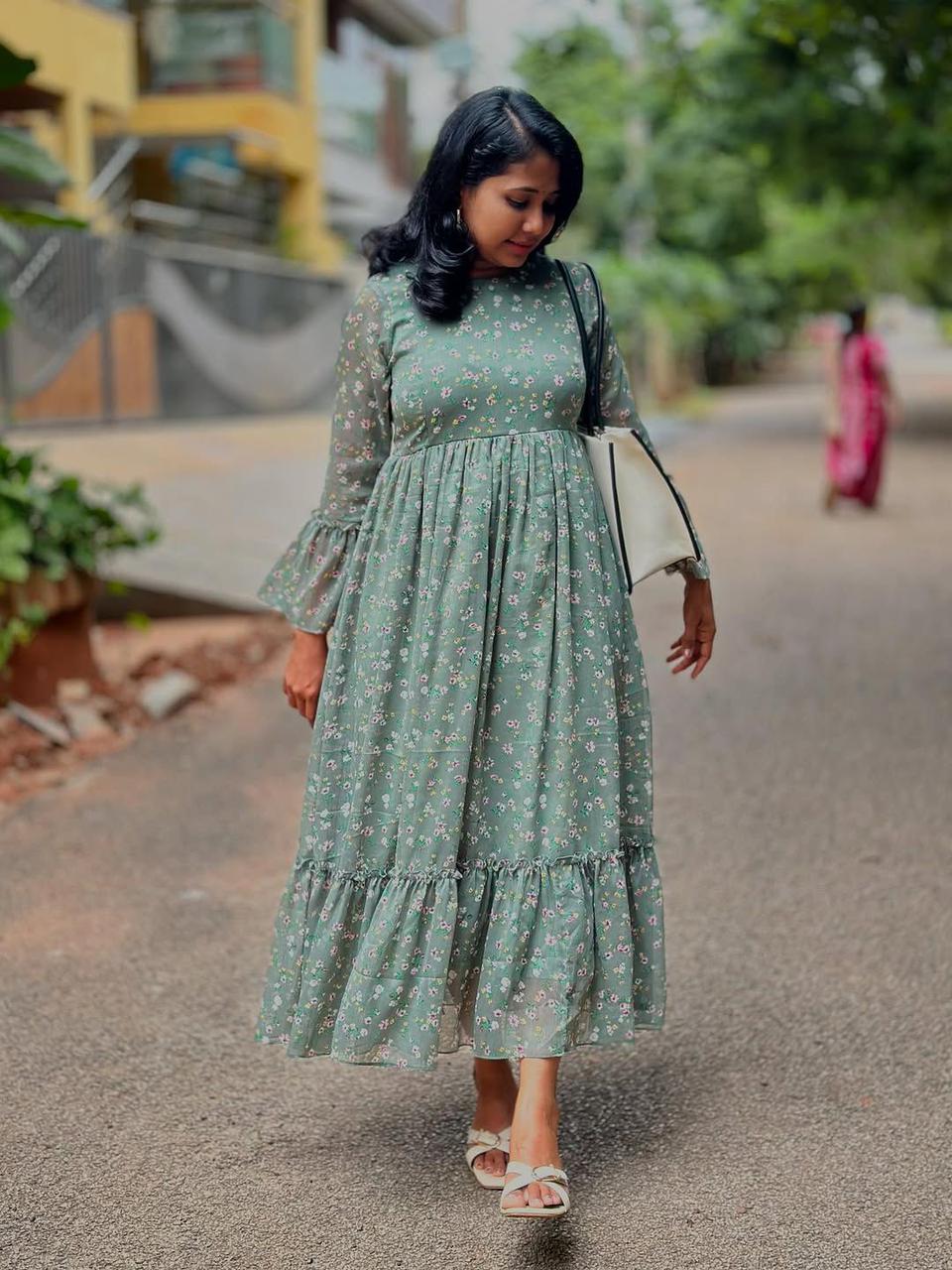 RIYA🌸