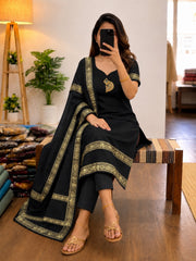 Trishiv kurti set